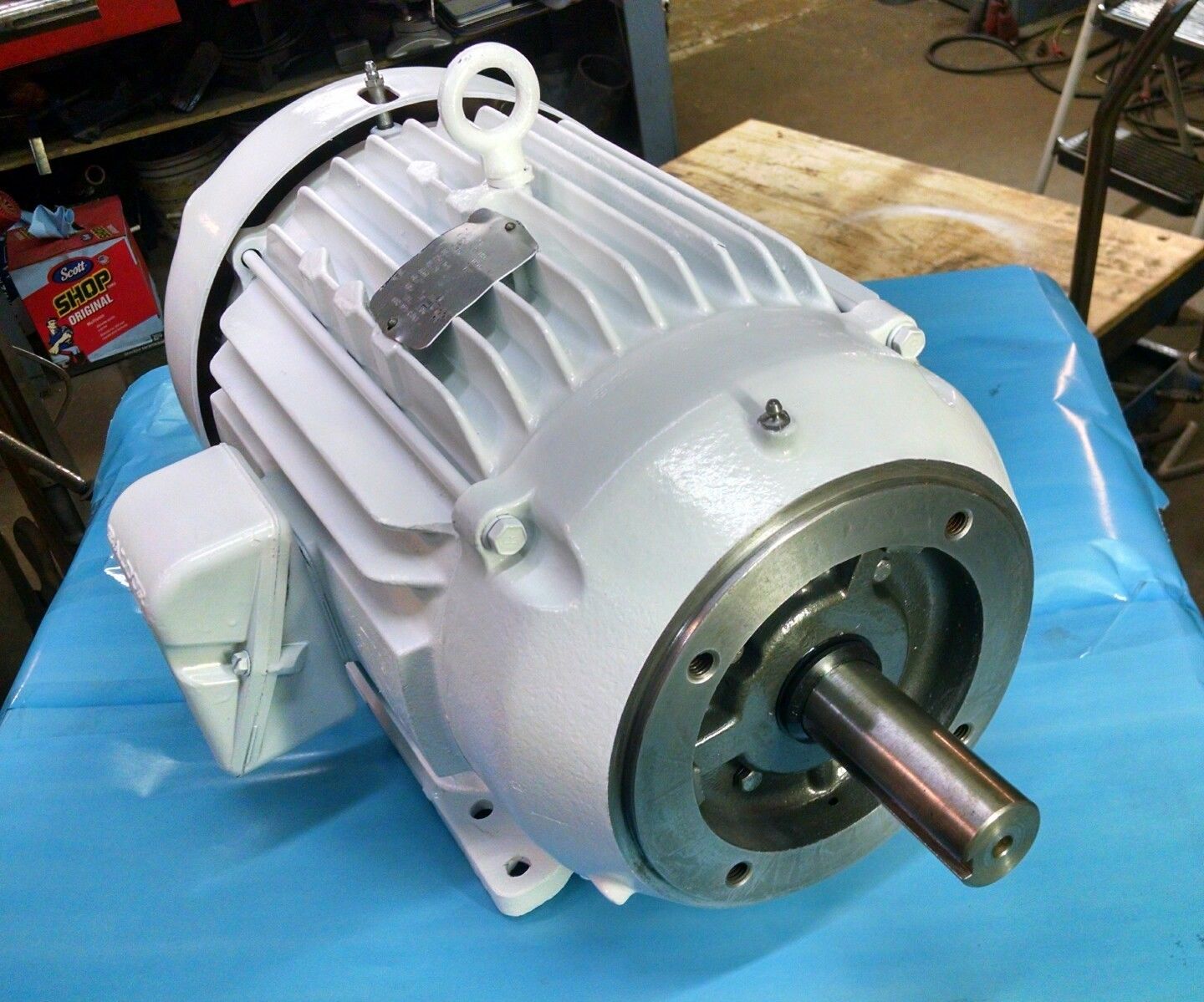 3 Phase 20 Hp C Face 1760 Rpm 256tc Baldor Electric Motor Cat No 3 Phase 20 Hp C Face 1760 Rpm 256tc Baldor Electric Motor Cat No
